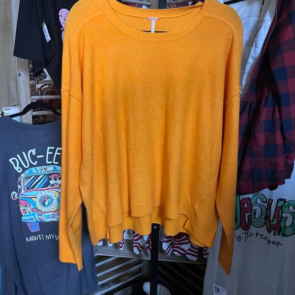 Free People Luna Pullover Sweater Bright Marigold Orange Size Medium NEW $148 - Picture 4 of 6